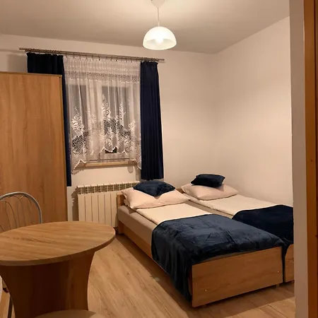 Δωμάτια σε οικογενειακή κατοικία Wynajem Pokoi Stachon