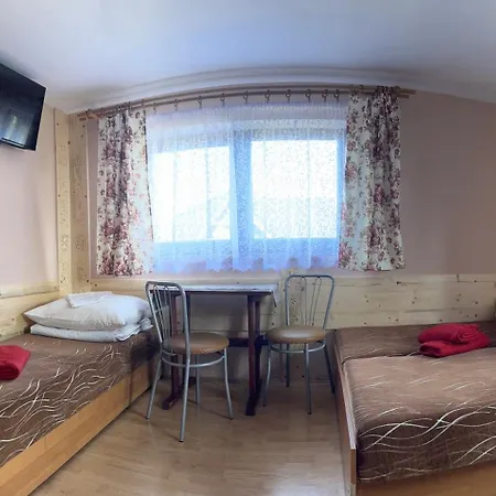 Δωμάτια σε οικογενειακή κατοικία Wynajem Pokoi Stachon