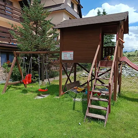 Wynajem Pokoi Stachon Homestay *