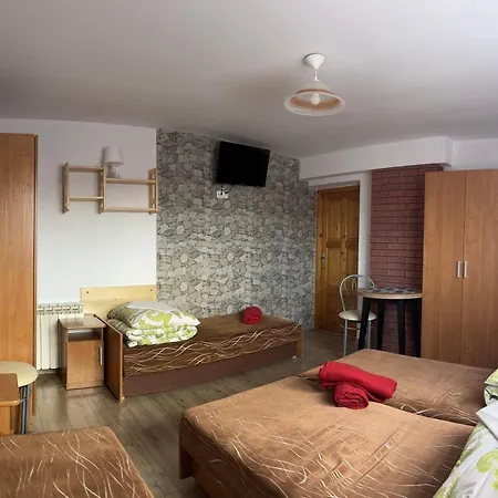 Wynajem Pokoi Stachon Homestay *