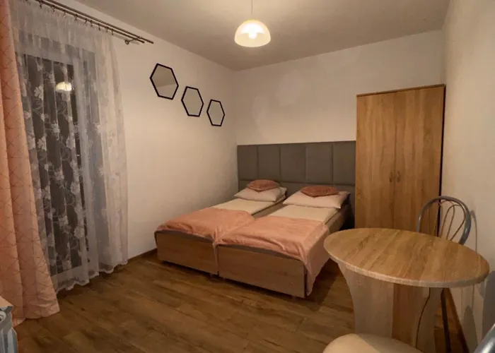 Wynajem Pokoi Stachon Privat bolig *